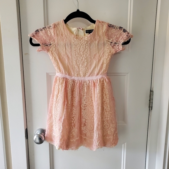 Embroidered dress for toddler in peach pink color - Picture 1 of 11